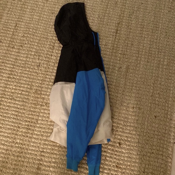 Nike windbreaker - Picture 1 of 8